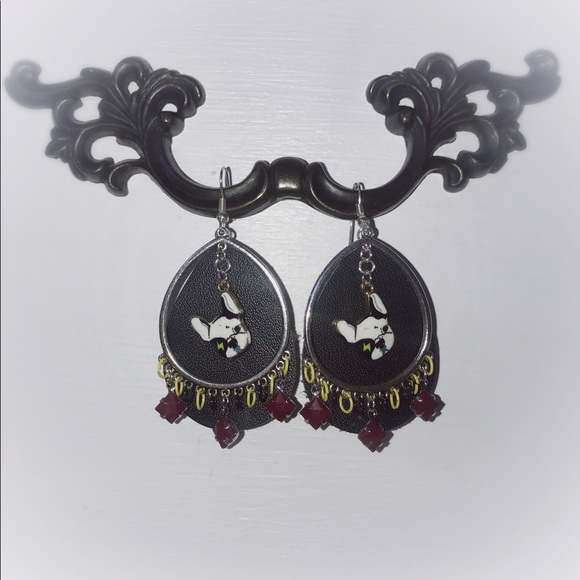 Frenchie Bulldog Earrings - Picture 4 of 7